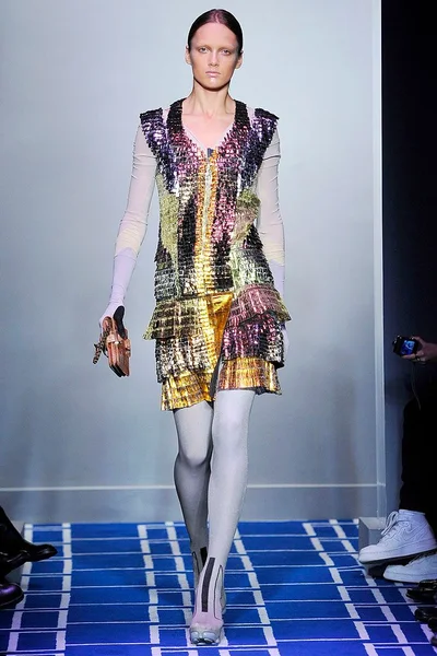Look 39